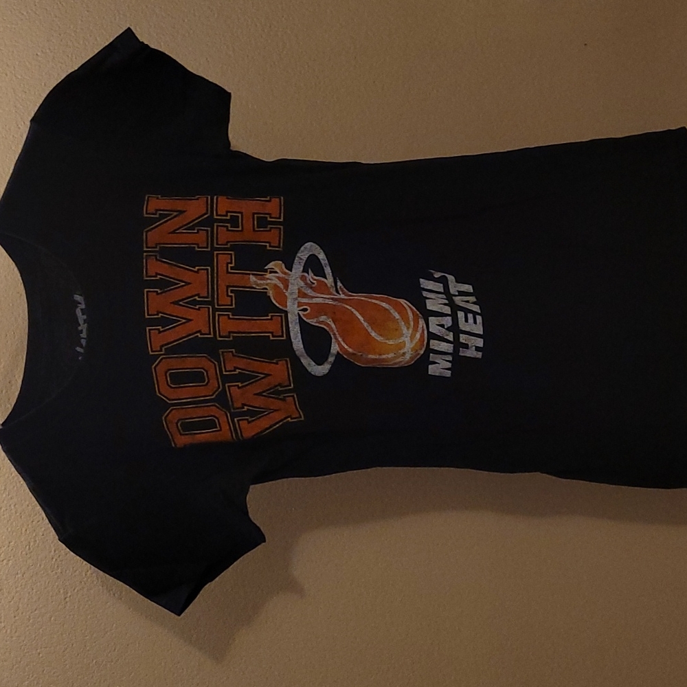 Juniors M.H. T-Shirt